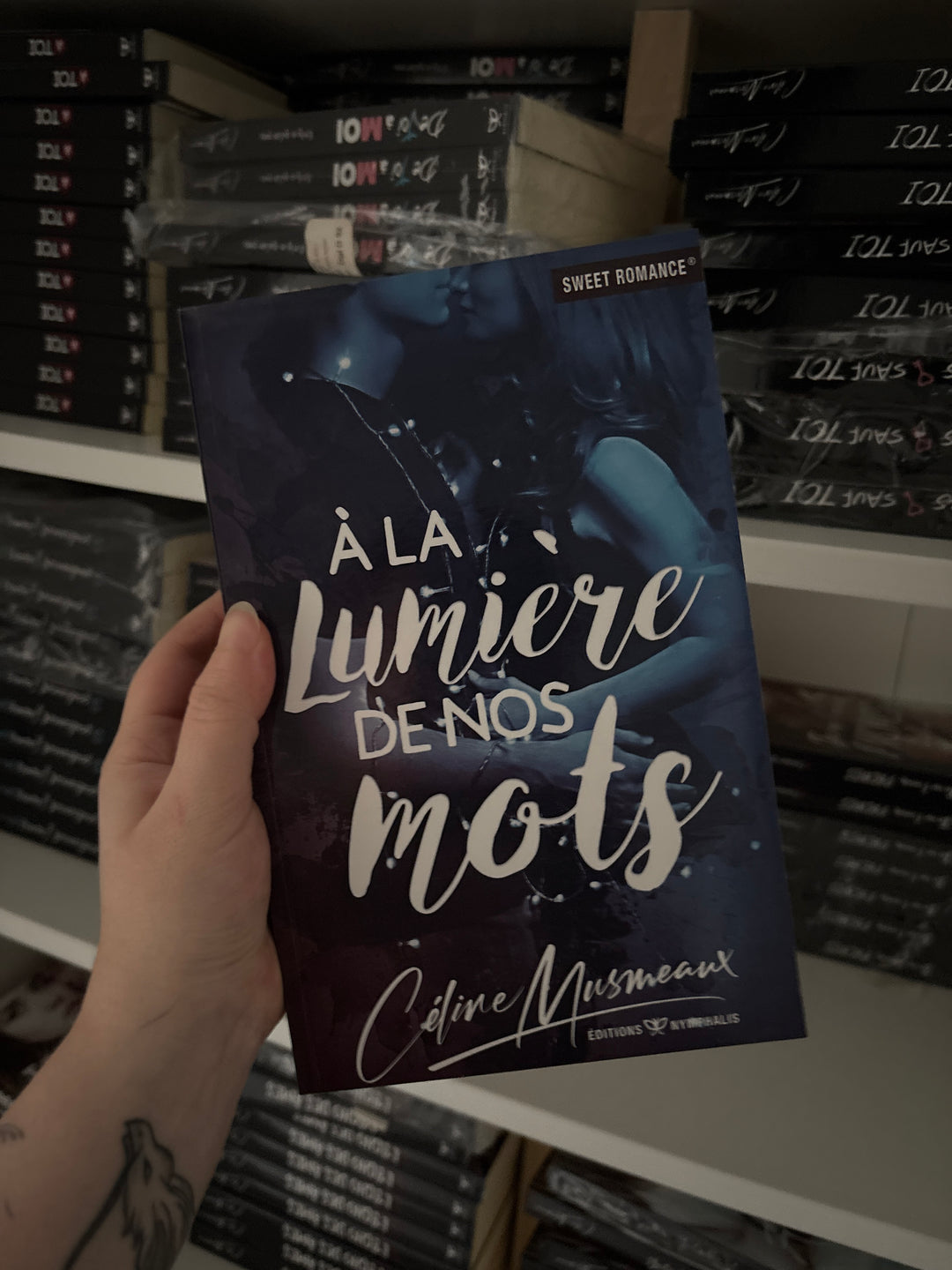 À la lumière de nos mots (Retour distributeur abimé)