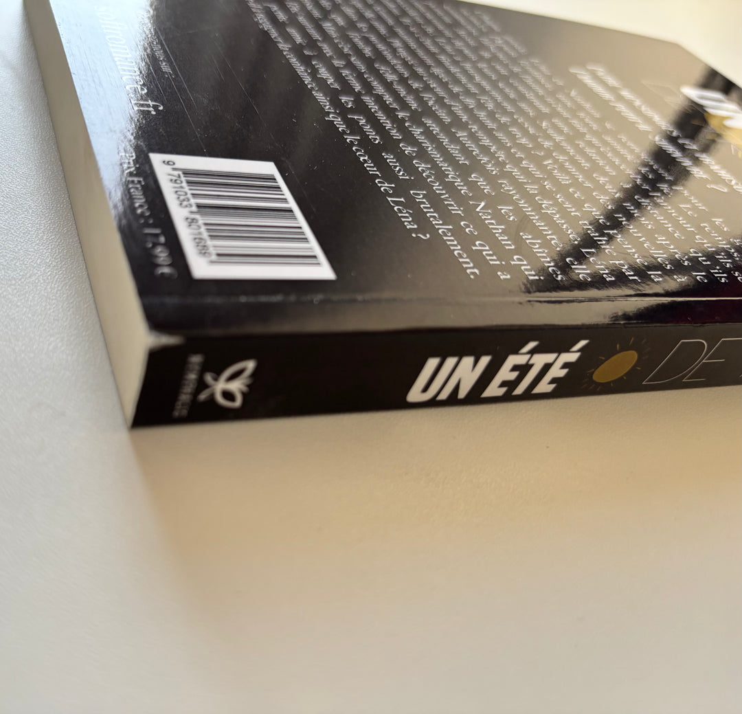 Un été de trop (défaut couverture)